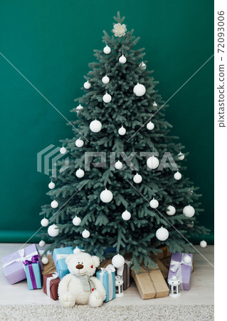 decor new year and terrier beautiful Christmas tree with gifts 72093006
