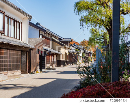 有品味的秋天海野宿的景色 72094484