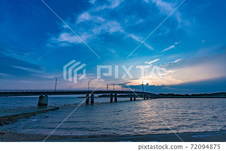 Aichi / Shinmaiko Marine Park Sunset and Fine Bridge Aichi / Shinmaiko Marine Park Sunset and Fine Bridge 72094875