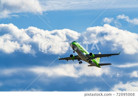 Airport scenery Higashine City, Yamagata Prefecture, taking off 72095008