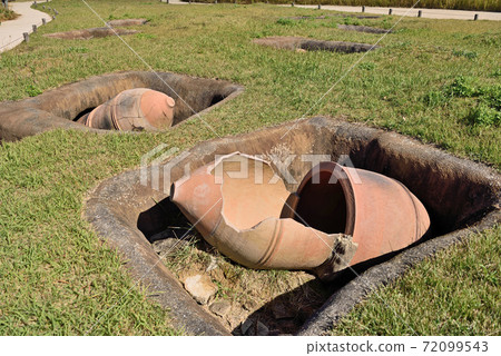 Yoshinogari Historical Park "Cemetery of Jar Burial" Yoshinogari Historical Park "Cemetery of Jar Burial" 72099543
