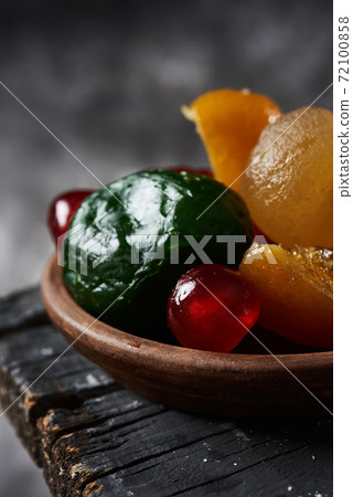 assorted spanish candied fruit assorted spanish candied fruit 72100858