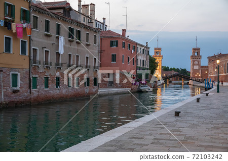 Panoramic view of Laguna Veneta coast of Venice city with bridge Panoramic view of Laguna Veneta coast of Venice city with bridge 72103242