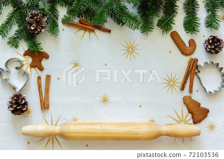 New Year's layout of molds for gingerbread, Christmas tree 72103536