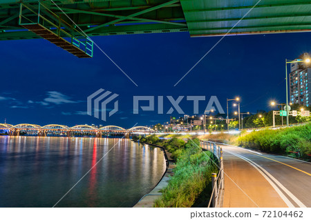 漢江鐵路大橋夜景 72104462