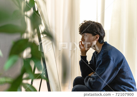 男性肖像』 72107900