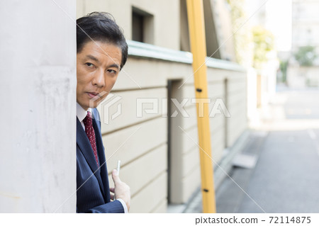 調查員隱藏和關注 調查員隱藏和關注 72114875