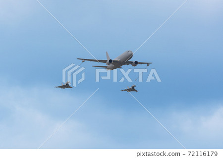Italian Air Force KC-767A and Eurofighter 72116179
