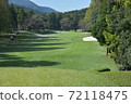The whole course with a golf course 72118475