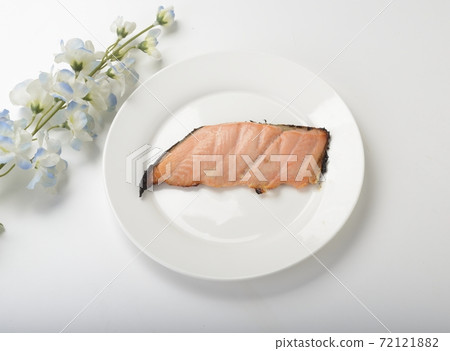 Grilled silver salmon Saikyo Grilled silver salmon Saikyo 72121882