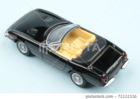 Car image Car image 72122316