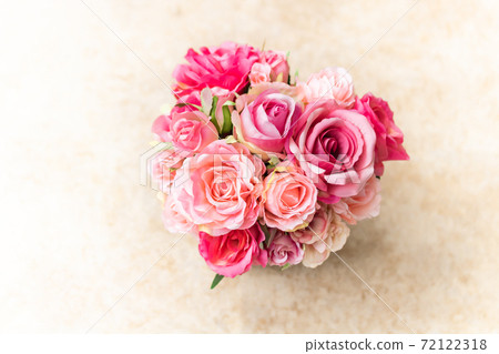 浪漫粉紅玫瑰花束 人造花 照片素材 圖片 圖庫
