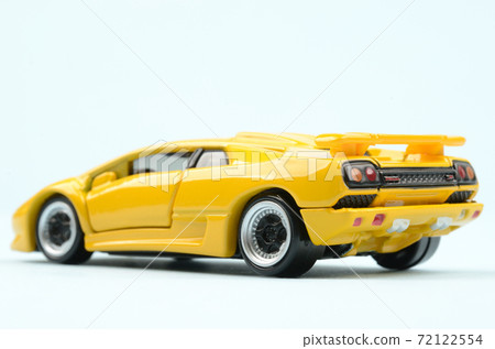 Car image Car image 72122554