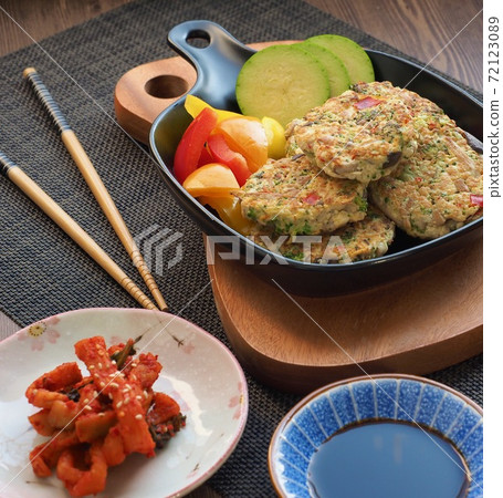 Korean food Dongguk and soy sauce Korean food Dongguk and soy sauce 72123089