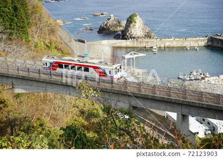 秋季三陸鐵路里亞斯線大澤橋 秋季三陸鐵路里亞斯線大澤橋 72123903