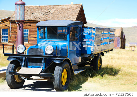 Old Truck on display. 1927 Dodge Graham near old gas pumps Old Truck on display. 1927 Dodge Graham near old gas pumps 72127505