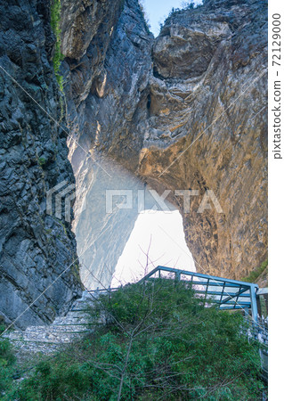 Tourist attraction in Zhangjia Jie, China- Heaven's Gate rock Tourist attraction in Zhangjia Jie, China- Heaven's Gate rock 72129000