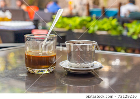 Vietnamese delicious condensed milk coffee brewed with drip filter 72129210