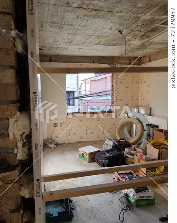 施工現場，工作，室內，材料，絕緣 72129932
