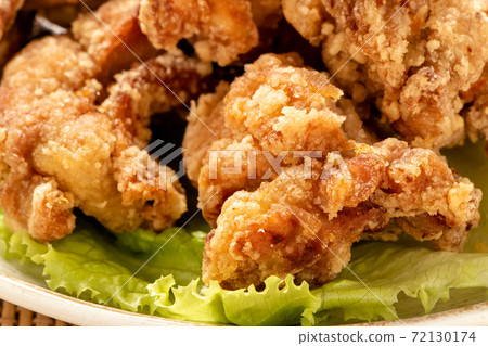 Chicken chicken fried up. Chicken chicken fried up. 72130174