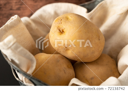 Potato Toya, popular variety from Hokkaido 72138742