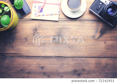 Different objects on table Different objects on table 72142953