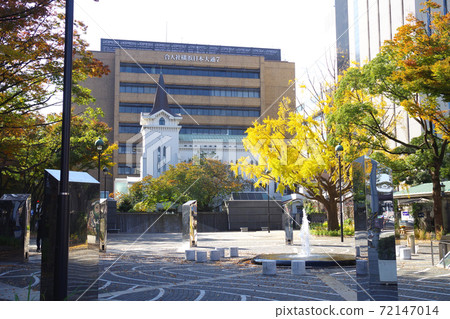 秋天開放的港口開放空間的視圖 秋天開放的港口開放空間的視圖 72147014