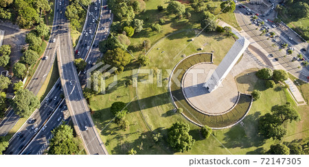 Avenue in Sao Paulo and obelisk monument. Avenue in Sao Paulo and obelisk monument. 72147305