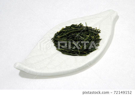 Tea leaves on a plate Tea leaves on a plate 72149152