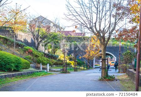 東京寬人行道多摩新市鎮居民區 72150484