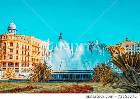 Fountain on Modernism Plaza of the City Hall of Valencia, Town h Fountain on Modernism Plaza of the City Hall of Valencia, Town h 72153576
