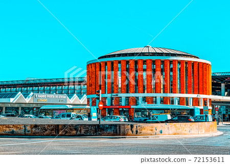 Main and largest railway station in Madrid, the transport hub of Main and largest railway station in Madrid, the transport hub of 72153611