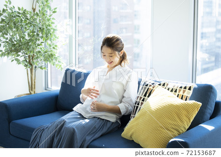 孕婦整月產假 孕婦整月產假 72153687