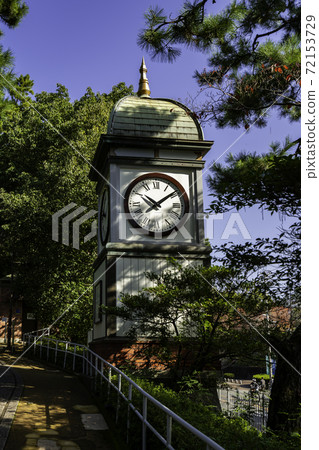 飯山紀念堂前吳市海軍工廠大廈鐘廣島縣吳市 72153729