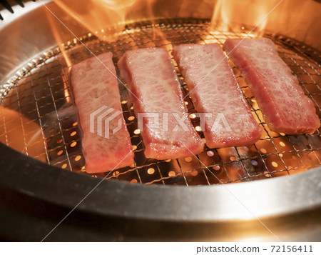 多汁的高級烤肉黑毛日本牛肉神戶牛肉田島牛肉[特殊玫瑰] 72156411