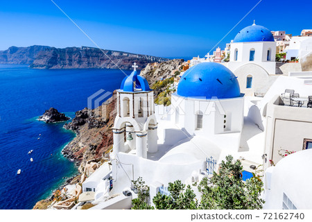 Oia, Santorini, Greece - Blue church and caldera 72162740