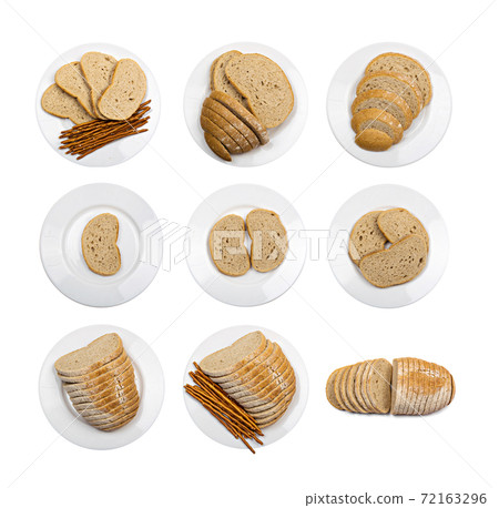 Set of various slices of brown bread isolated on white background Set of various slices of brown bread isolated on white background 72163296