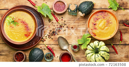 Vegetarian autumn pumpkin soup Vegetarian autumn pumpkin soup 72163508