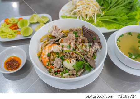 Hu Tiu Nam Vang - Vietnamese famous rice noodles Hu Tiu Nam Vang - Vietnamese famous rice noodles 72165724