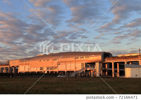 Hatanaka Station 72166471