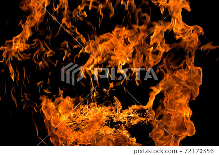 Texture material of fiery burning flame [black background] 72170356