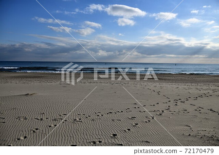 海 海 72170479