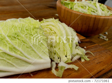Whole Chinese Cabbage, Napa Cabbage or Wombok Whole Chinese Cabbage, Napa Cabbage or Wombok 72171061