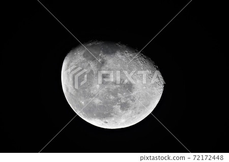 December 04, 2020, age 19.40, 23:36 72172448