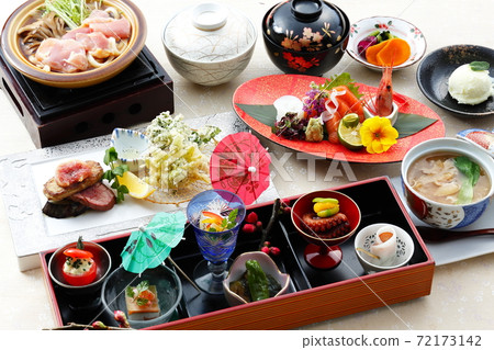 Japanese food 72173142