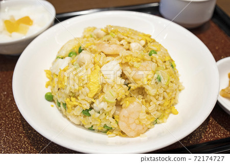 美味的海鮮炒飯 美味的海鮮炒飯 72174727
