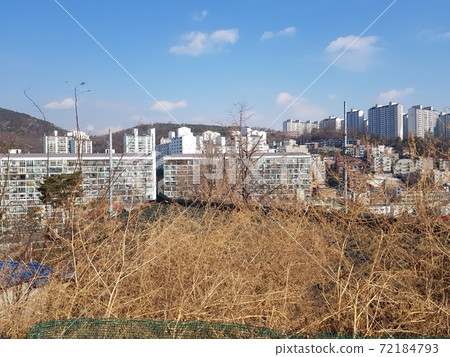 正陵郭,再開發,胡同,廢棄的房屋 正陵郭,再開發,胡同,廢棄的房屋 72184793