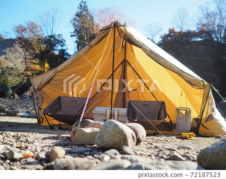 Morning Glory, tent 72187523