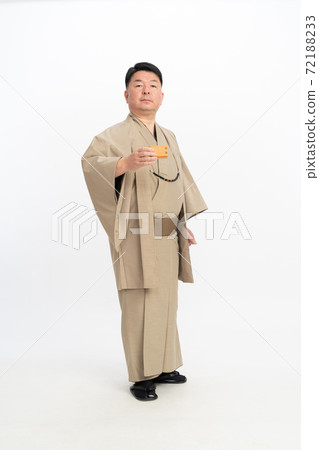 和服中間人 和服中間人 72188233