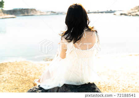 Seaside women Seaside women 72188541